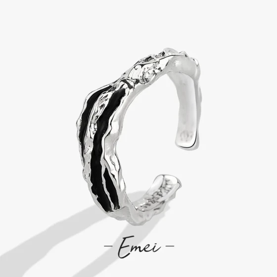 Minimalist black enamel ring for men and women, dark style, trendy, cool, niche, unique, high-end, couple's open-ended index finger ring