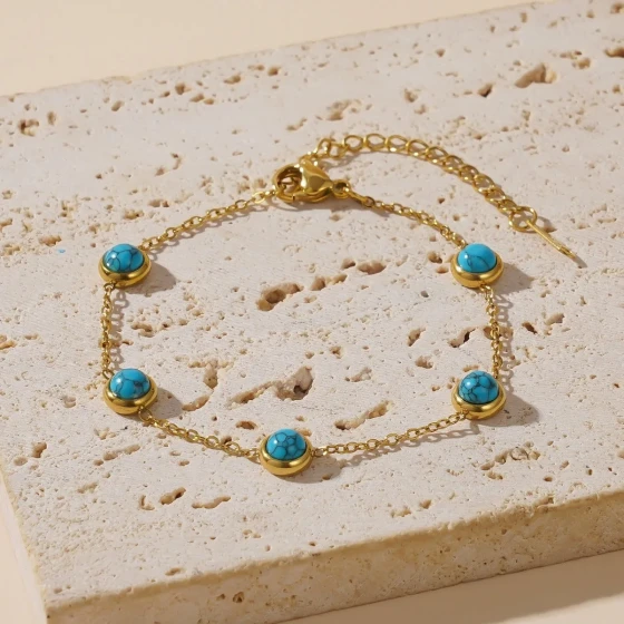 Simple and versatile titanium steel blue turquoise collarbone chain that doesn't fade gold round earring set hand jewelry