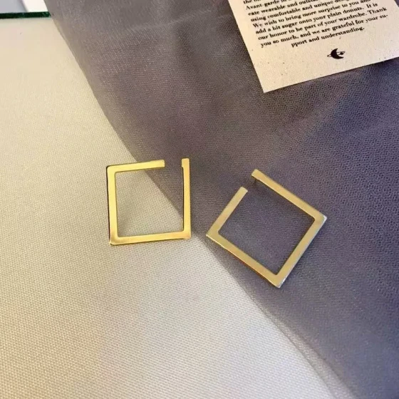 Summer European and American minimalist diamond-shaped earrings, exaggerated geometric three-dimensional studs, square and circular niche minimalist earrings