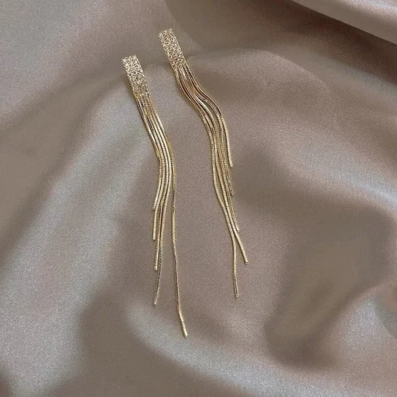 Women's popular earrings, elegant and luxurious long tassel earrings925Silver needle earrings for women, exquisite design