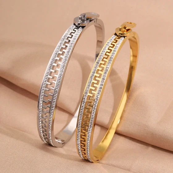 Popular diamond-encrusted zipper titanium steel bracelet for women, high-end, unique, niche stainless steel exquisite circular bracelet