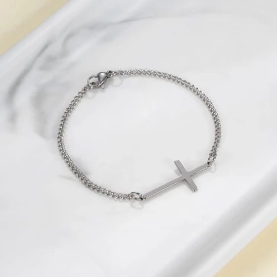 New cross pendant bracelet for women, simple and unique design, stylish and versatile, trendy accessory