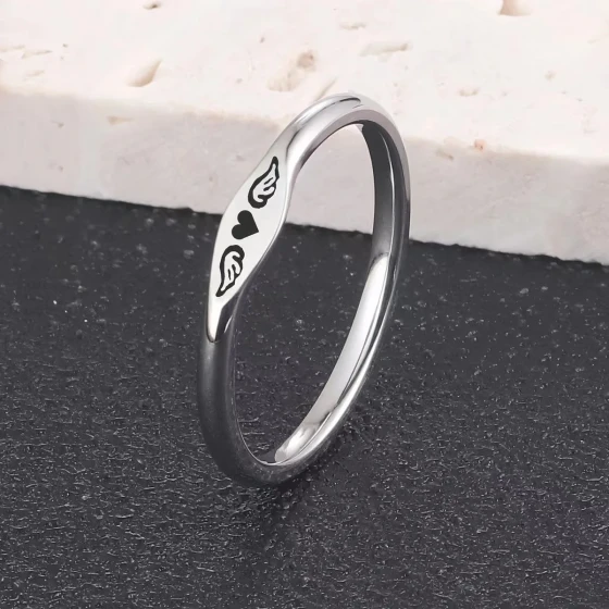 New jewelry: women's angel wings ring, heart-shaped stainless steel accessory, trendy men's jewelry, adjustable ring