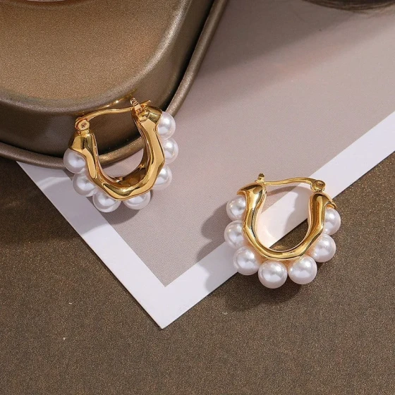 French-style high-end pearl earrings, fashionable and simple U Shaped ear cuffs2025Fashionable, niche, stylish, and versatile earrings