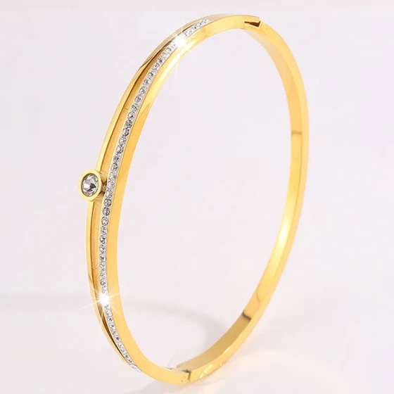 New style starry titanium steel bracelet with diamonds, versatile and elegant, open crown mud diamond bracelet jewelry