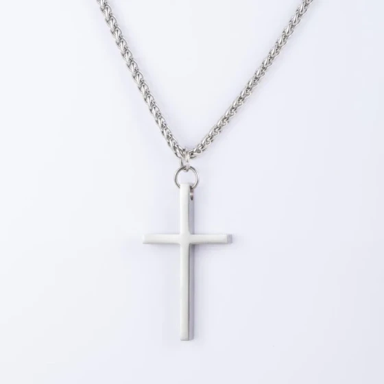 New men's necklace with a cross pendant on a keel chain, featuring a niche minimalist design and a cool aesthetic