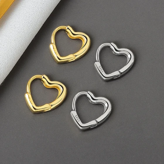 Korean Dongdaemun accessories for women, elegant heart-shaped earrings, Korean style trendy exaggerated earrings, popular in Europe and America