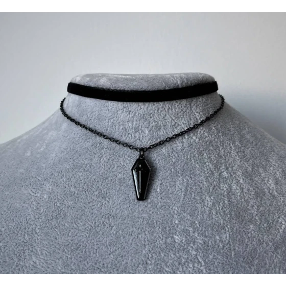 Foreign Trade Gothic Black Rose Moon Raven Necklace Jewelry