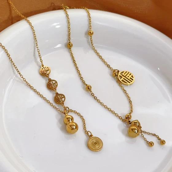 New style fortune necklace with auspicious gourd pendant, Chinese style titanium steel gold fortune character hollow jewelry