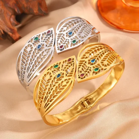 Vintage New Enamel Stainless Steel Bracelet for Women, Fashionable and Unique ins Clip-on bracelet, non-fading jewelry