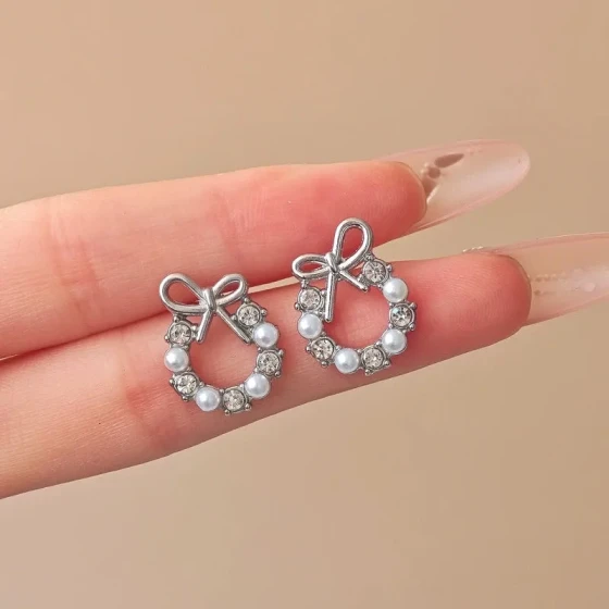 Korean small bow earrings, new trendy internet celebrity style, versatile stud earrings for women