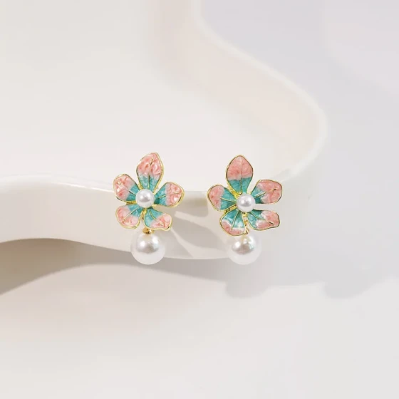Korean and Japanese sweet oil-drip flower pearl earrings, cute and elegant drop earrings, enamel pink and blue petal earrings