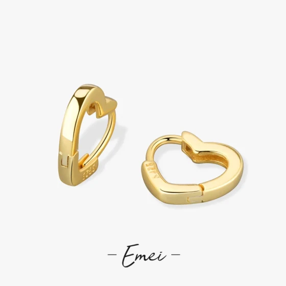 Korean-style glossy heart-shaped earrings INS Minimalist Geometric Oval Hoop Earrings for Women, Gold-Plated Vintage Ear Accessories