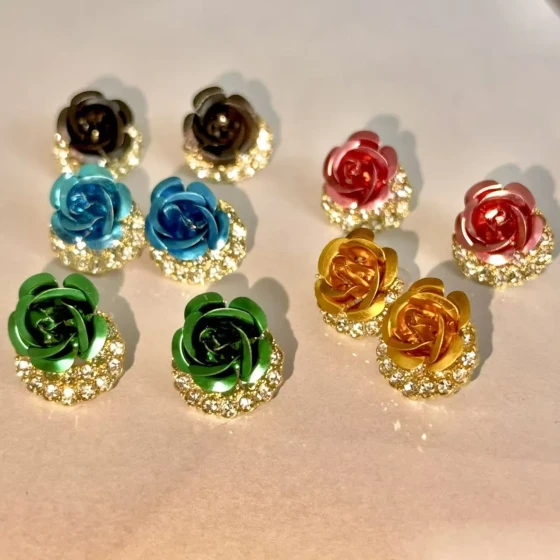 Diamond-studded rose flower super shiny earrings 925Silver light luxury earrings with a high-end design, niche feminine fashion earrings