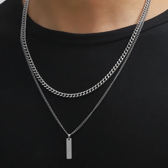 European and American minimalist rectangular electroplated pendant necklace, unique style, double-layered collarbone chain