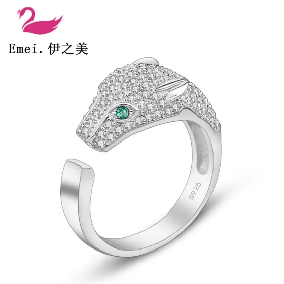 Luxury designer-style leopard head women's ring, copper plated with platinum, micro-inlaid with zircon