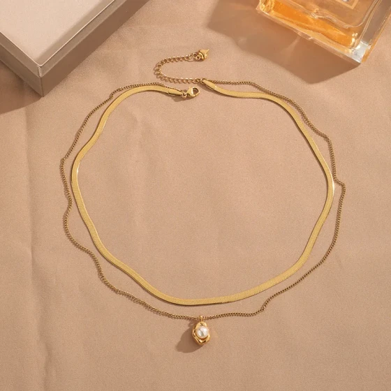 Titanium steel layered irregular pearl and pea clavicle chain for women Double-layer niche minimalist style clavicle necklace