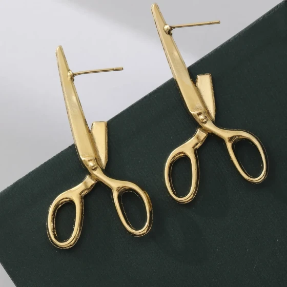 Jun An New European and American Fashion Retro Scissor Earrings for Women Creative and Personalized Holiday Gift Earrings
