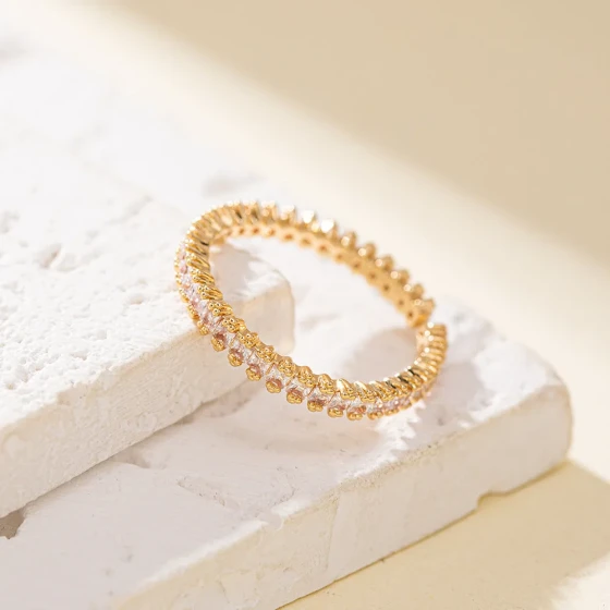 European and American fashion light luxury hollow heart-shaped zircon open ring, simple and elegant full-diamond index finger ring