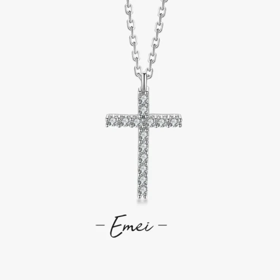 Full diamond cross necklace for women, a light luxury and high-end accessory, suitable for both men and women, can be worn as a collarbone chain or sweater chain