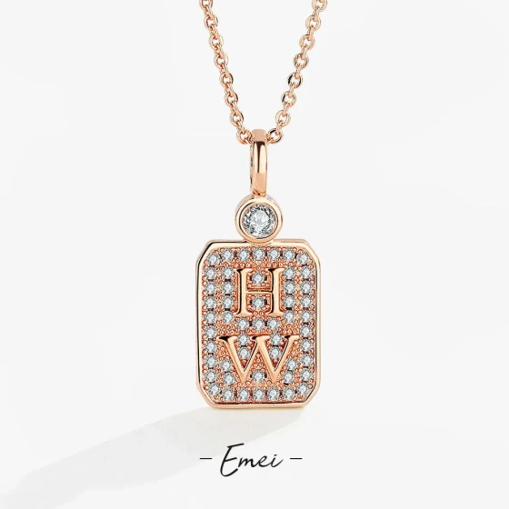 Letter Square Pendant Necklace for Women, New Light Luxury Niche Clavicle Chain, High-End Exquisite Neck Jewelry