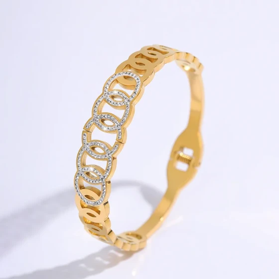 New Lucky Five-Ring Full-Diamond Elastic Open Bracelet for Women, High-End Light Luxury, Unique and Versatile, Titanium Steel, Non-Fading Bracelet