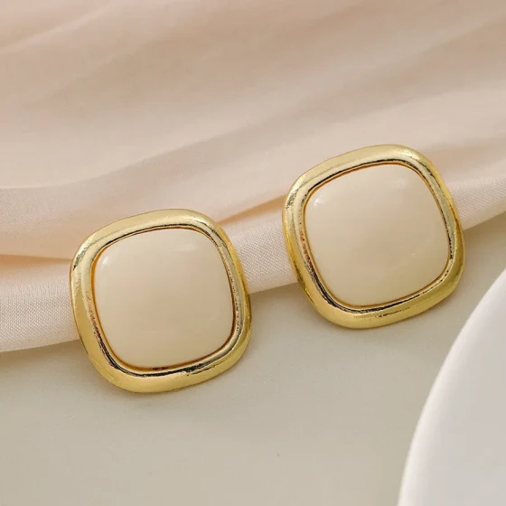 Vintage Pearl Earrings for Women, Light Luxury Fashion, Niche Design, High-End Earrings, Internet Celebrity Versatile Earrings