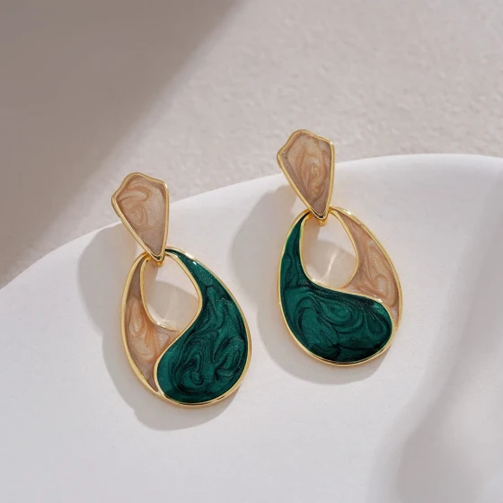 French-style vintage water-drop glaze misty green earrings, simple and elegant, popular online stud earrings