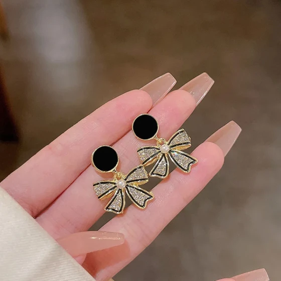Black bow earrings for fashionable ladies ins Sweet and sophisticated internet celebrity style summer new arrivals for women