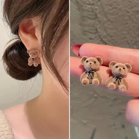 Trendy and youthful student earrings925Silver needle Korean velvet cute bear earrings, elegant and simple