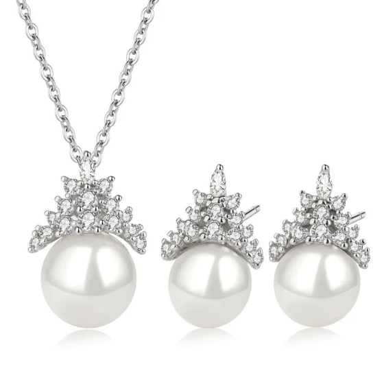 Korean-style new ice queen crown pearl earrings for women, fashionable and elegant micro-inlaid diamond crown pendant necklace set