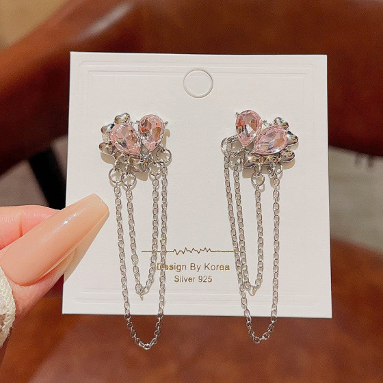 Sweet waterdrop chain tassel unique earrings with a high-end feel, niche fashion versatile temperament earrings for women