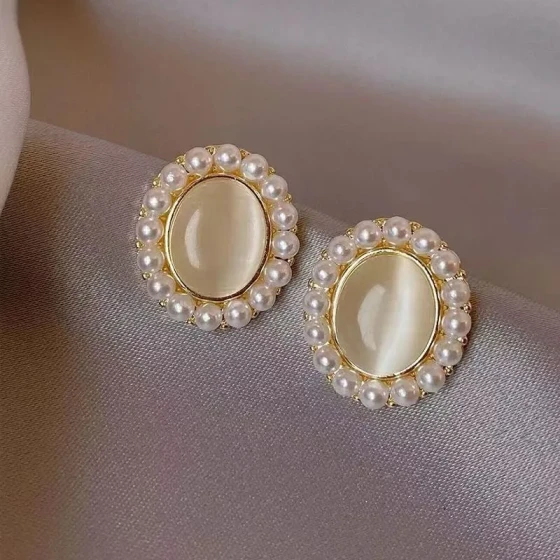 Cat's Eye Stone Pearl Earrings for Women, Unique Design, New Style, Light Luxury, High-End Earrings