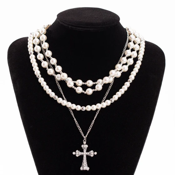 European and American cross pendant heavy-duty pearl necklace, dark gothic style, multi-layered choker, niche design jewelry