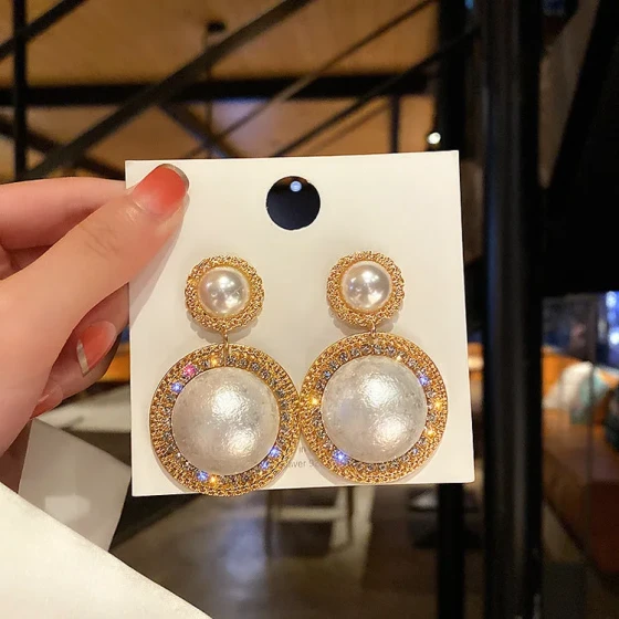 Round, long, designer European and American vintage earrings, geometric hoop earrings with diamonds, fashionable and unique earrings