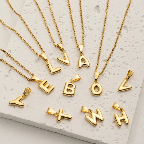 26Small English letters Q Necklace pendant with a high-end feel, trendy bubble-style accessory for women