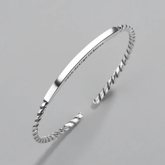 Hot-selling simple retro square bracelet with side letter engraving, standard open bangle jewelry