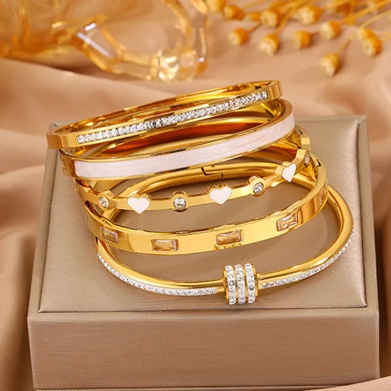 Popular Slim-Waisted Single Row Diamond Inlaid Titanium Steel Bracelet for Women, Fashionable Simple Light Luxury Women's Jewelry