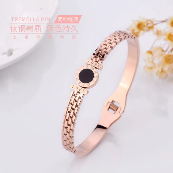 Roman numeral titanium steel bracelet for women ins Non-fading, minimalist, niche design, trendy internet celebrity watch18K gold Bracelet