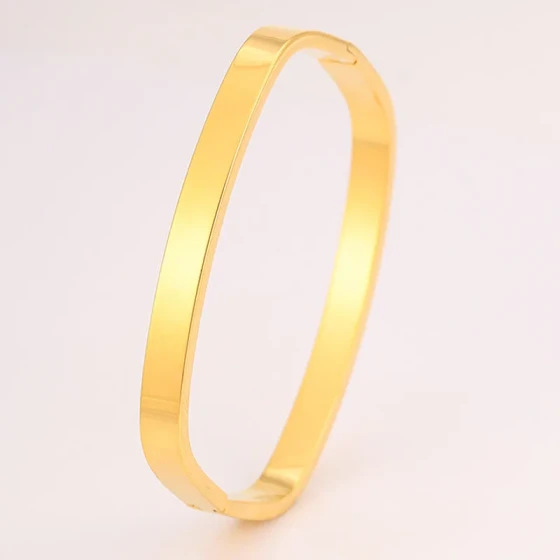 New stainless steel bracelet, niche square design, mirror polished, non-fading, light luxury with a high-end feel
