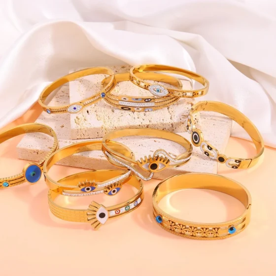 Titanium steel bracelet Evil Eye Stainless Steel Bracelet for Girls with a High-End Feel Fashionable gold-plated bracelet that does not fade