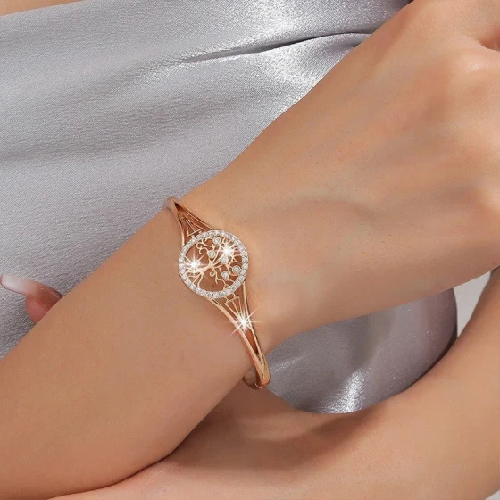 Fashionable and Luxurious Tree of Life Bracelet for Women, Unique and Versatile with a High-End Feel, Inlaid with Diamonds gold Jewelry