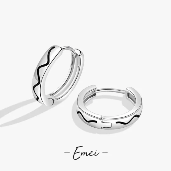 Retro wave stripe earrings for trendy men, niche irregular line ear hoops, personalized men's ear accessories