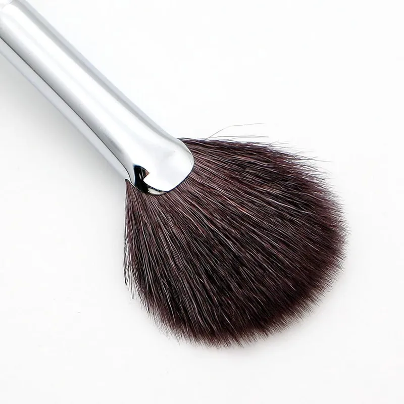 Fan Brush Highlighter Natural Goat Hair High Quality Makeup Brushes