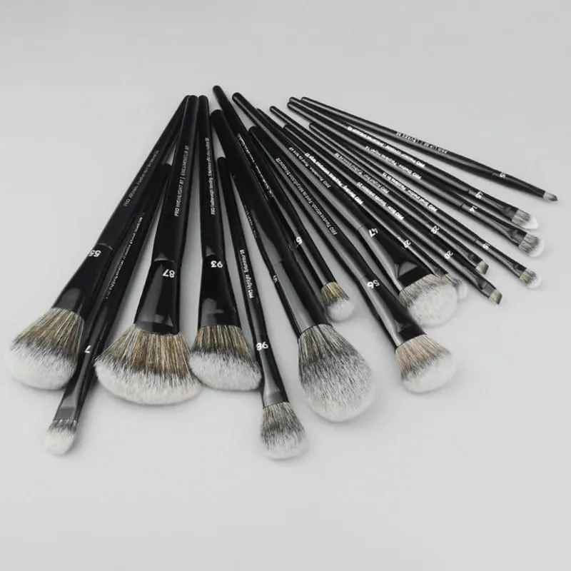 1pc Makeup Beveled Foundation Powder contour Eye Shadow Brush Tool Ultra Soft Make Up Tapered Blender Highlight Eye Brow Shadow — image 3