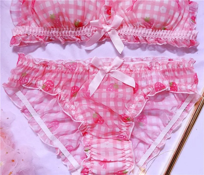 Conjunto de ropa interior y sujetadores japoneses bonitos, conjunto de lencería y sujetador con estampado de fresa Sexy de malla de flores a cuadros rosa para chica Lolita