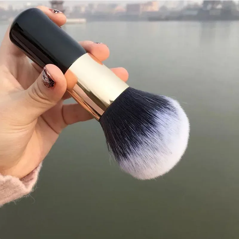 Big Size Makeup Brushes Beauty Powder Face Blush Brush Professional Large Cosmetics Soft Foundation Make Up Tools