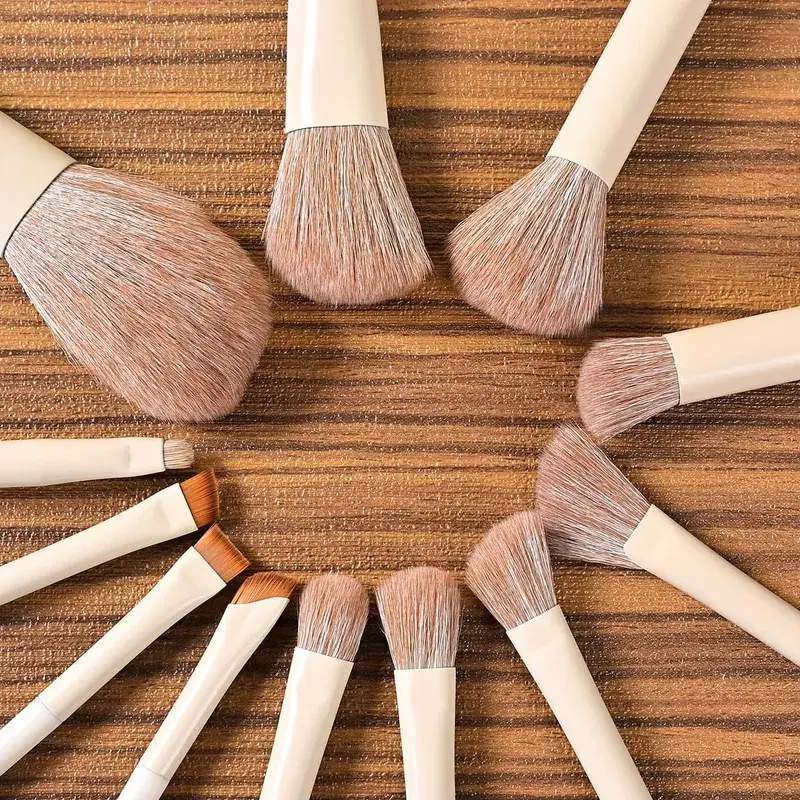 12pcs Makeup Brush Set - High-Grade Nylon Bristles Includes Foundation Blush Eye and Powder Brushes — image 3