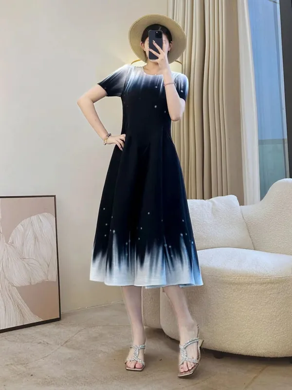 Miyake Pleated Printed Dresses European American Fashion Simple Elegant Short Sleeve Lightweight Women's Bounce Flower Bud Dress