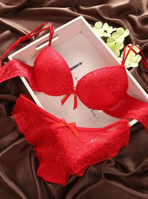 Ny sexet bh hule trusser Ensfarvet undertøjssæt BC Cup blonde top push up dame ryg lukning plus størrelse lingeri sæt